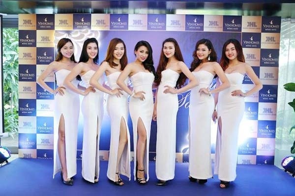 PGA là một thuật ngữ bắt nguồn từ từ gốc ban đầu PG (promotion girl)